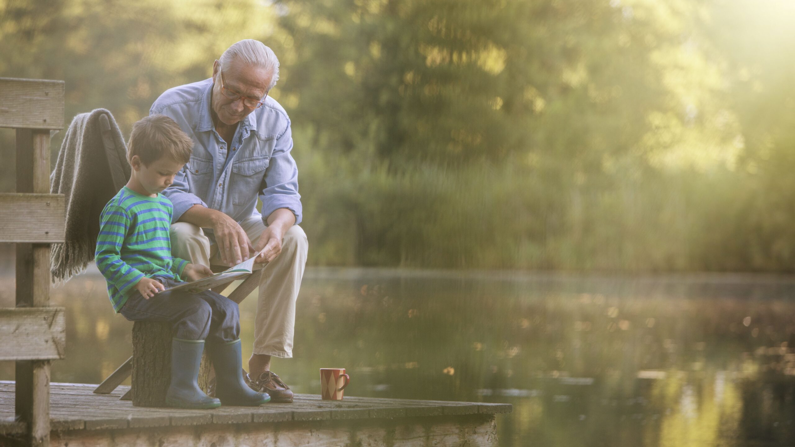 Grandparenting and Mortality: How Does Race-Ethnicity Matter?